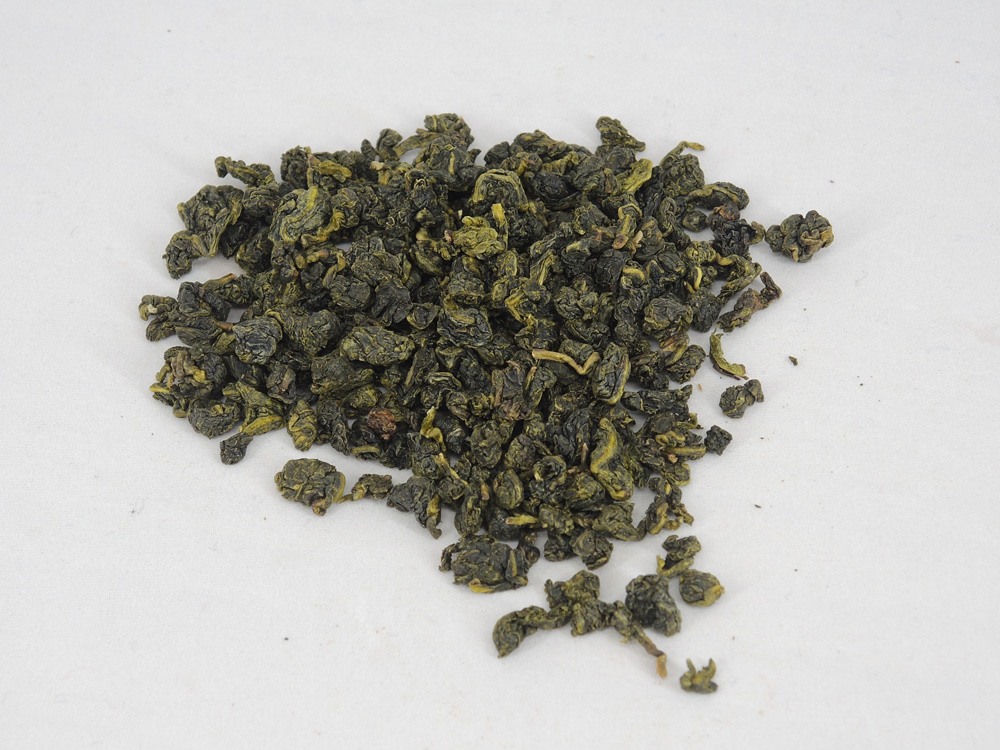 Taiwan Dong Ding Oolong tea loose leaf